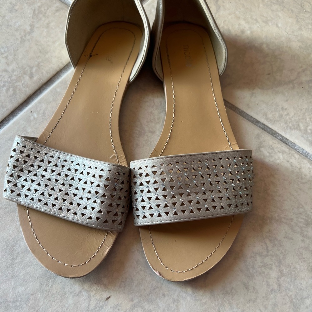 Elegant Silver Women's Sandals